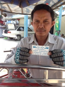 tuk-tuk-driver-phnom-penh-singapbyart.com_.jpg